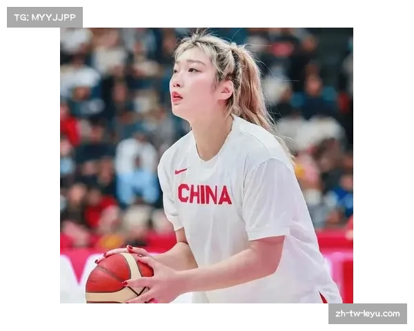 李梦或将重返女篮宫鲁鸣态度微妙暗示她仍是未来重要战术核心 李梦或将重返女篮宫鲁鸣态度微妙暗示她仍是未来重要战术核心